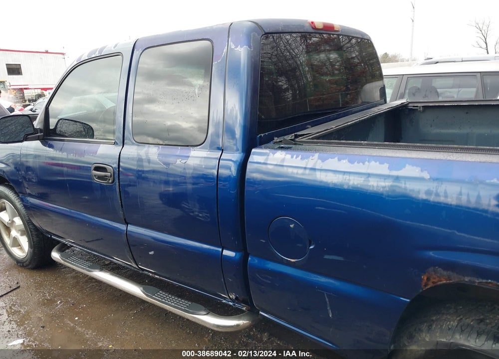 2000 CHEVROLET SILVERADO 1500 LS VIN: 1GCEK19V9YE376277