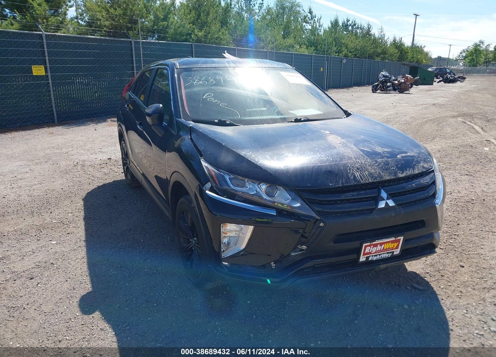 2018 MITSUBISHI ECLIPSE CROSS LE VIN: JA4AT4AA3JZ060629