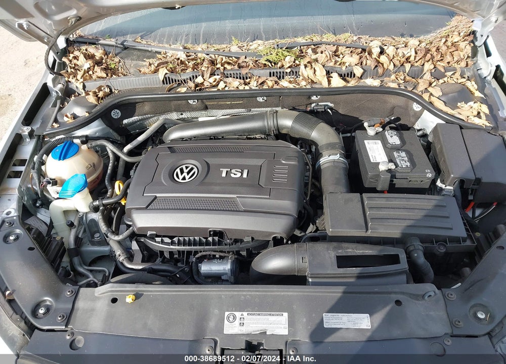 2015 VOLKSWAGEN JETTA 1.8T SE VIN: 3VWD17AJ3FM257669