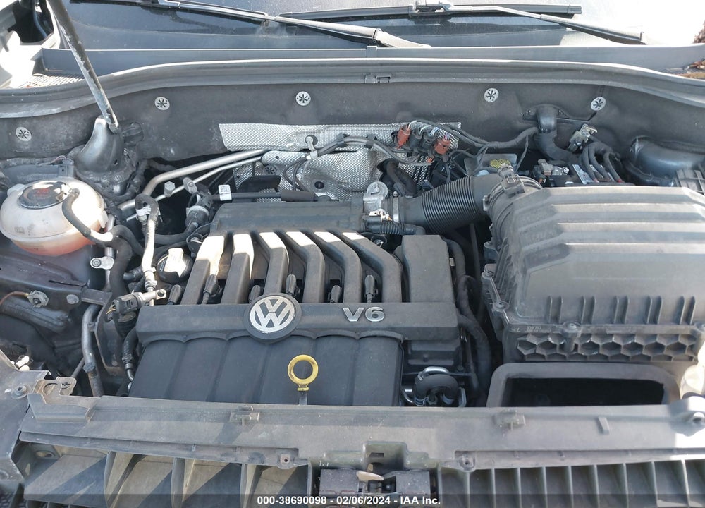 2018 VOLKSWAGEN ATLAS 3.6L V6 SEL VIN: 1V2ER2CA5JC504246