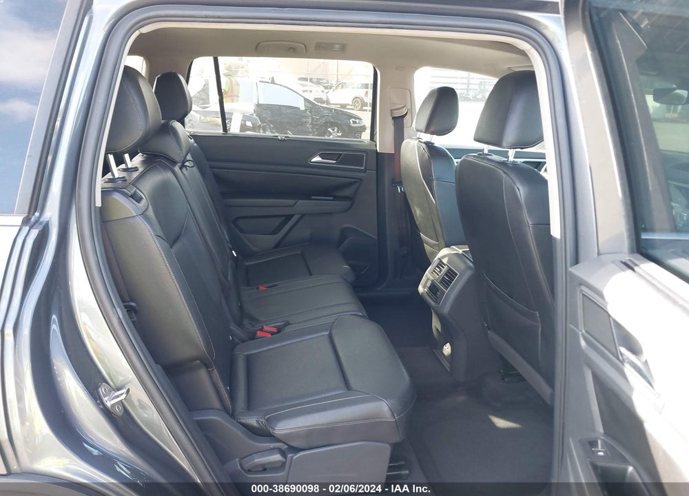 2018 VOLKSWAGEN ATLAS 3.6L V6 SEL VIN: 1V2ER2CA5JC504246