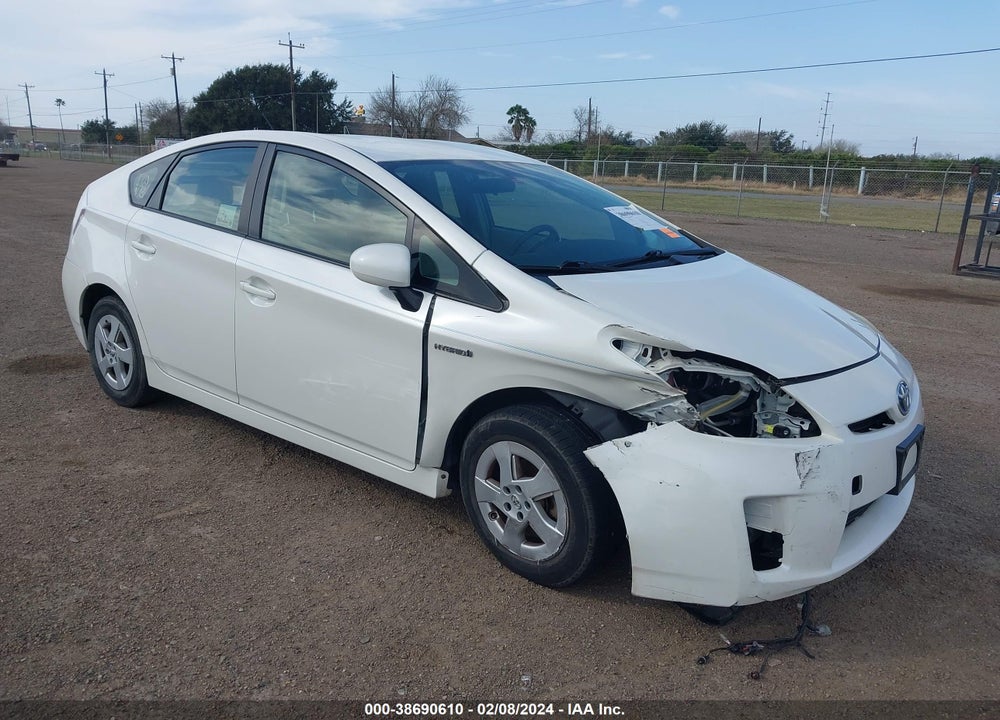 2011 TOYOTA PRIUS TWO VIN: JTDKN3DU8B5370773