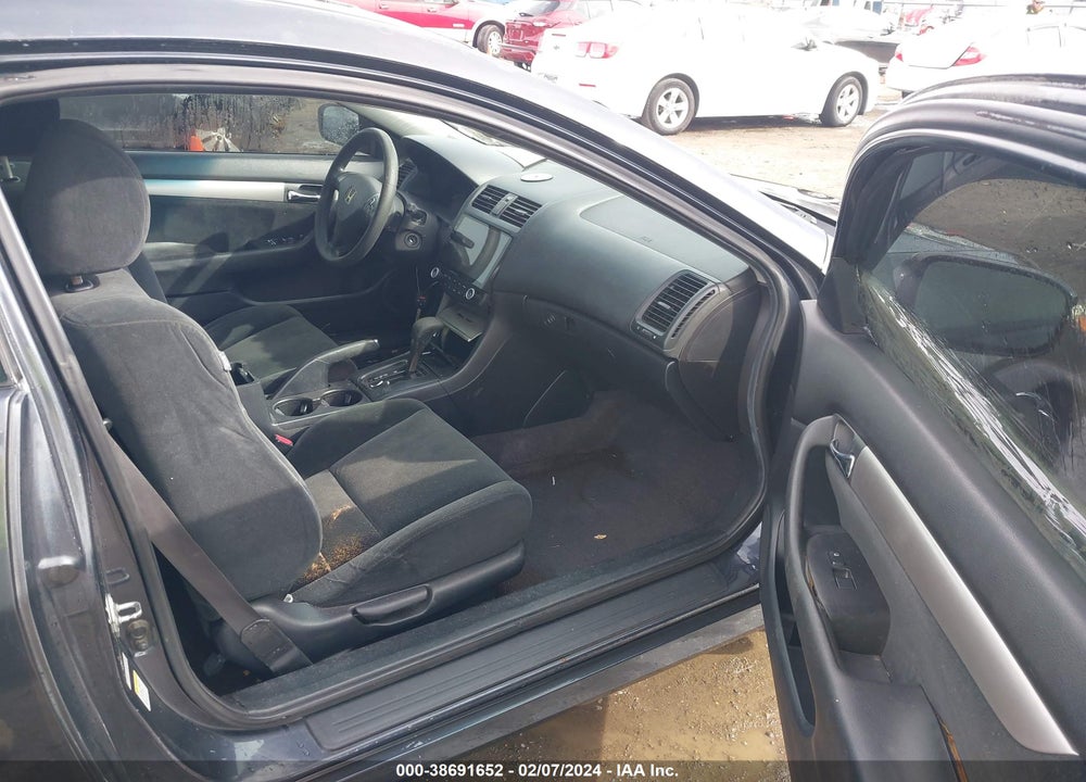 2006 HONDA ACCORD VIN: 1HGCM72356A017706