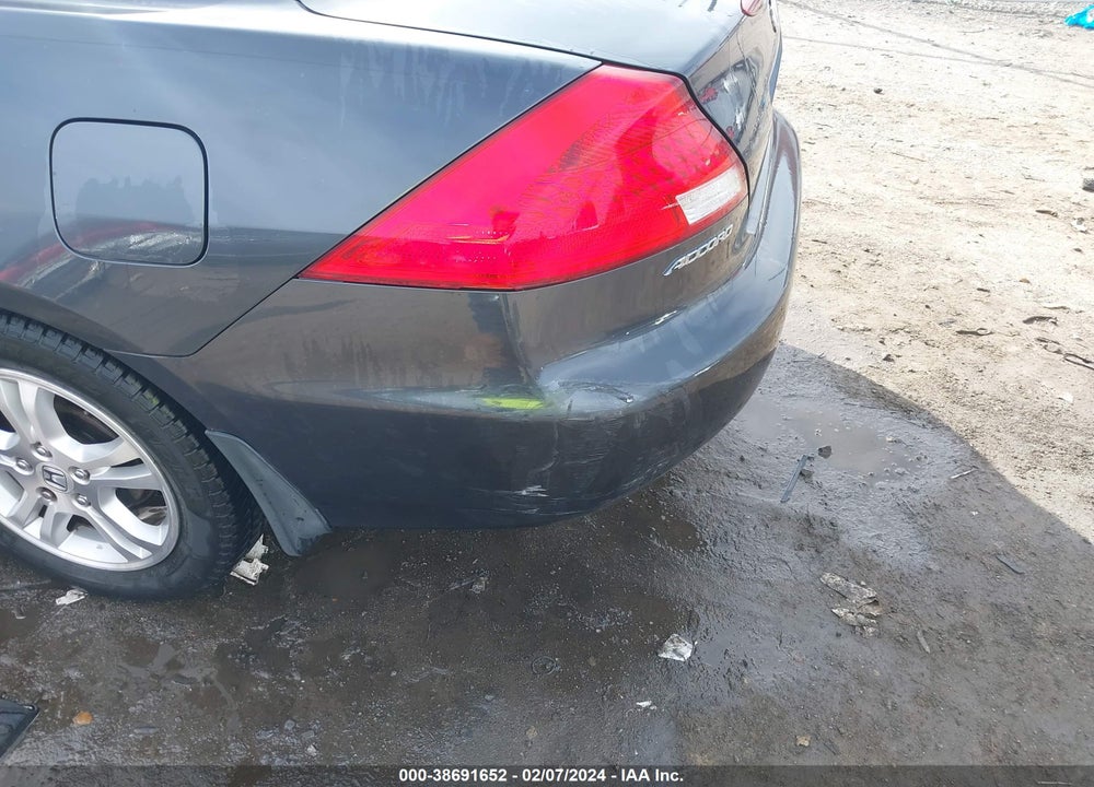 2006 HONDA ACCORD VIN: 1HGCM72356A017706