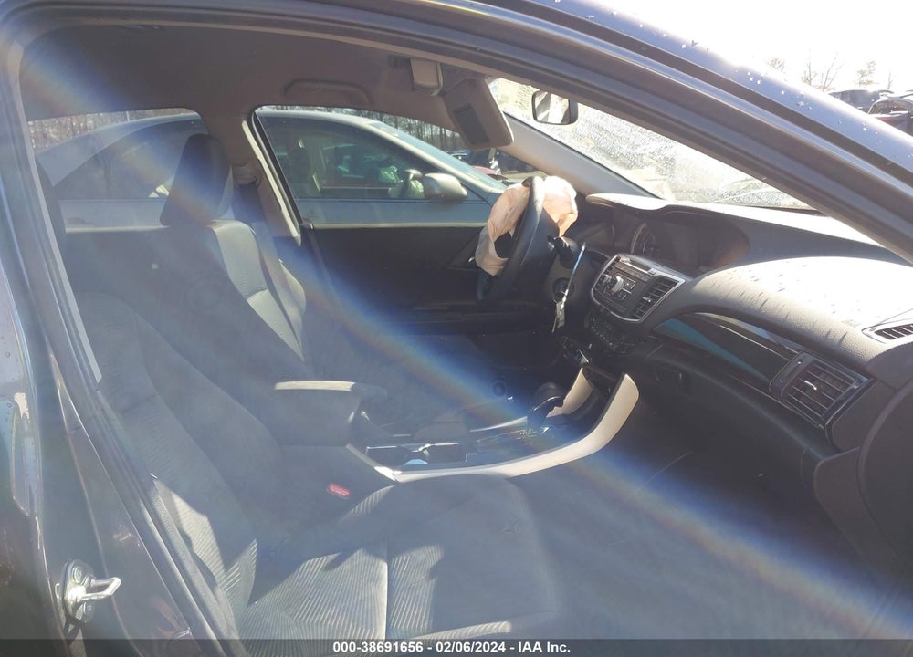 2016 HONDA ACCORD VIN: 1HGCR2F32GA146549