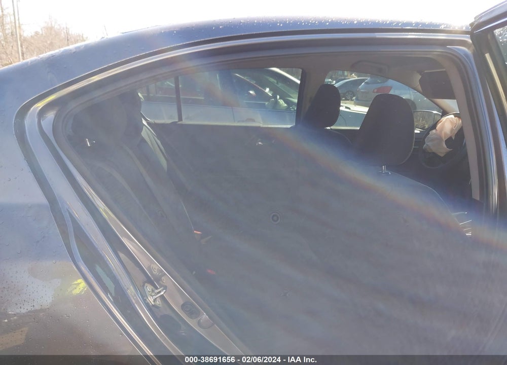 2016 HONDA ACCORD VIN: 1HGCR2F32GA146549