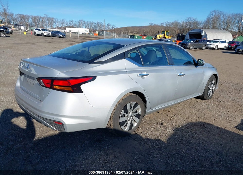 2022 NISSAN ALTIMA S FWD VIN: 1N4BL4BVXNN310012