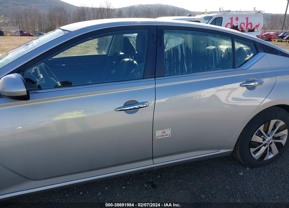 2022 NISSAN ALTIMA S FWD VIN: 1N4BL4BVXNN310012