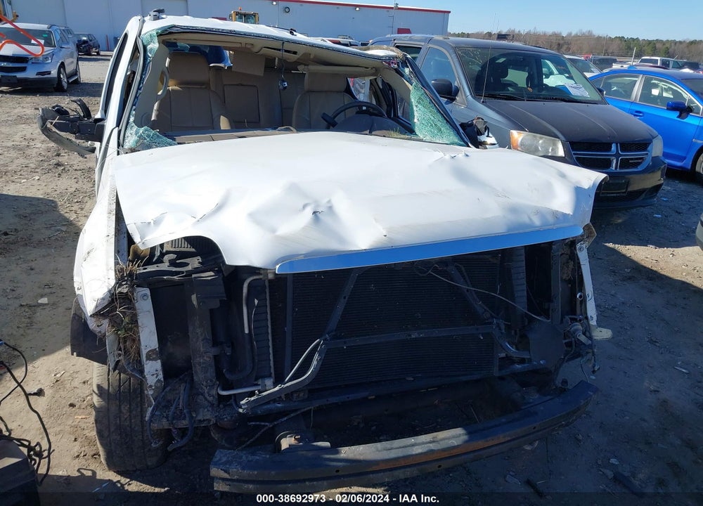 2008 GMC YUKON SLT VIN: 1GKFK13088R101983