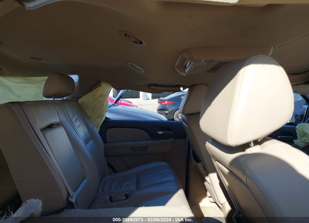 2008 GMC YUKON SLT VIN: 1GKFK13088R101983