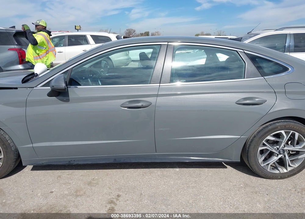 2022 HYUNDAI SONATA SEL VIN: KMHL64JA4NA236495