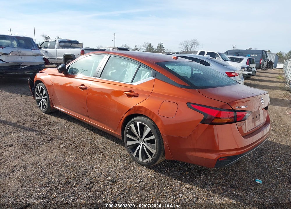 2020 NISSAN ALTIMA SR FWD VIN: 1N4BL4CV0LN309902