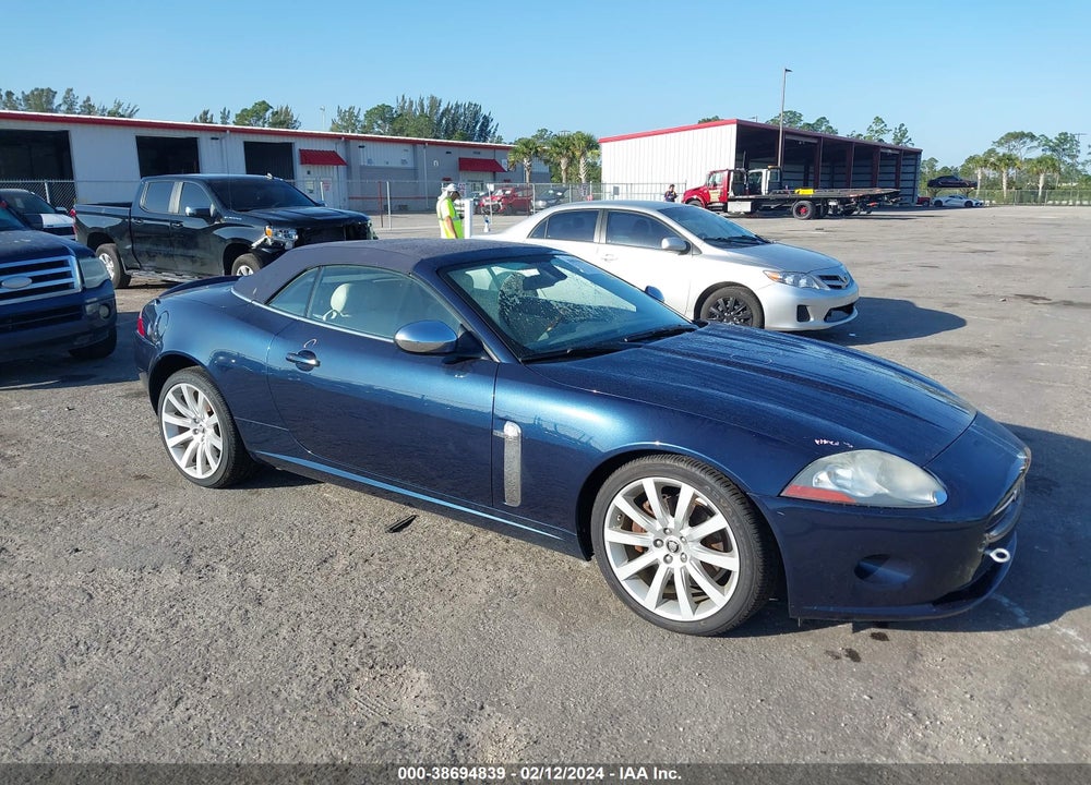 2007 JAGUAR XK VIN: SAJWA44B575B08268