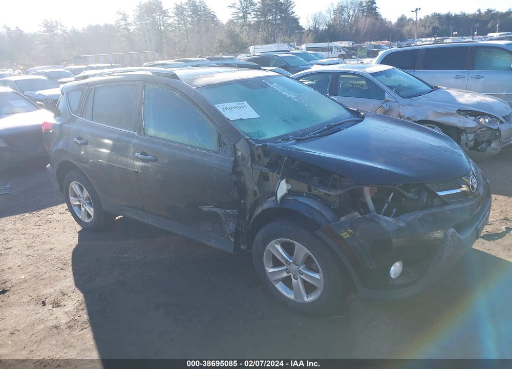 2013 TOYOTA RAV4 XLE VIN: 2T3RFREV9DW012826