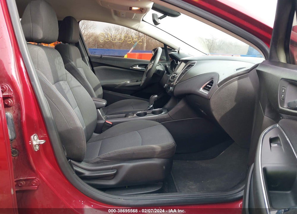 2018 CHEVROLET CRUZE LT AUTO VIN: 1G1BE5SMXJ7160332
