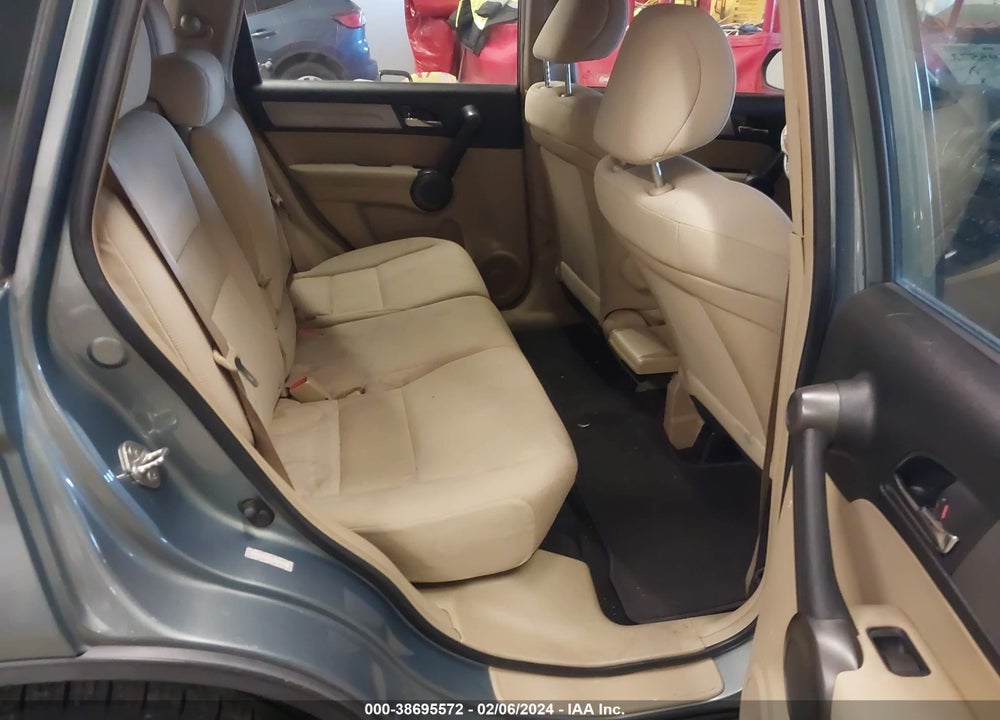 2011 HONDA CR-V LX VIN: 5J6RE4H37BL042241