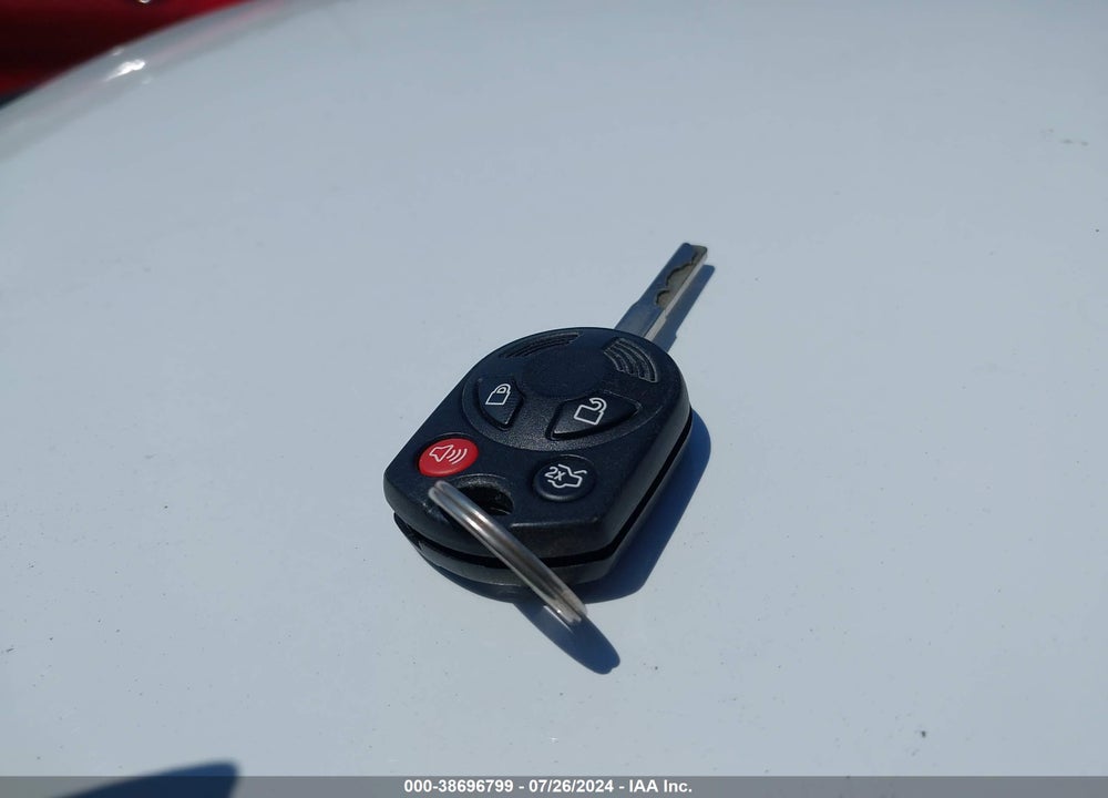 2018 FORD FOCUS VIN: 1FADP3K29JL280276