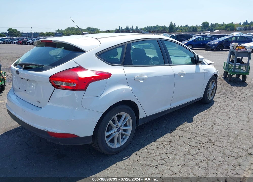 2018 FORD FOCUS VIN: 1FADP3K29JL280276