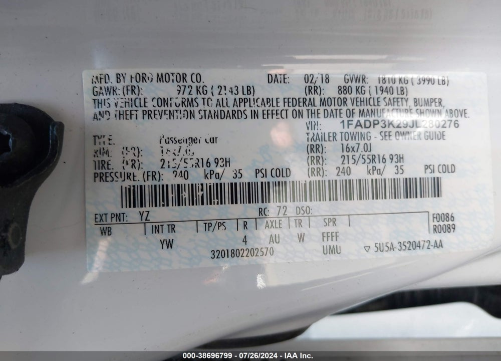 2018 FORD FOCUS VIN: 1FADP3K29JL280276