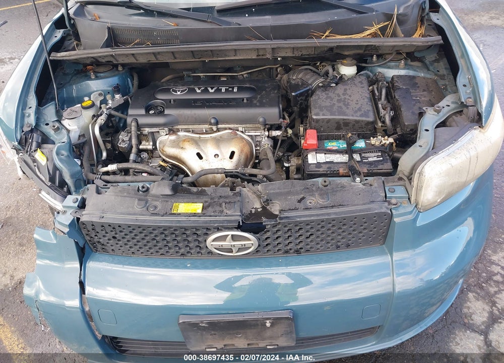 2008 SCION XB VIN: JTLKE50E981045189