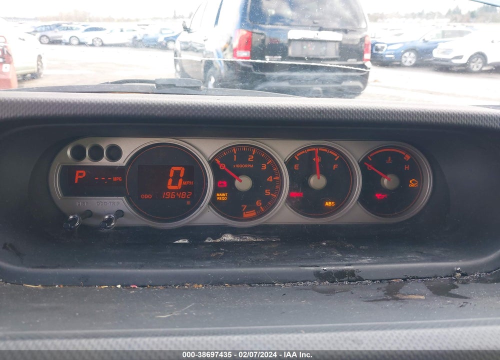 2008 SCION XB VIN: JTLKE50E981045189