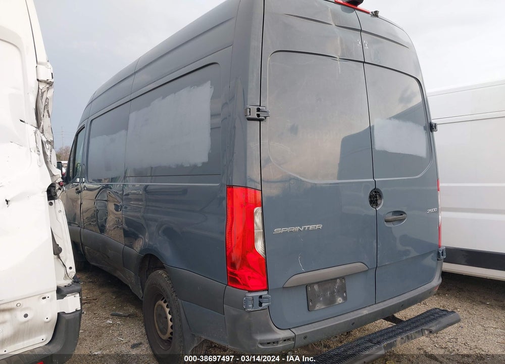 2019 MERCEDES-BENZ SPRINTER 2500 HIGH ROOF V6/STANDARD ROOF V6 VIN: WD4PF0CD7KP098536