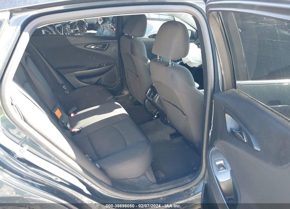 2019 CHEVROLET MALIBU LT VIN: 1G1ZD5ST3KF136437