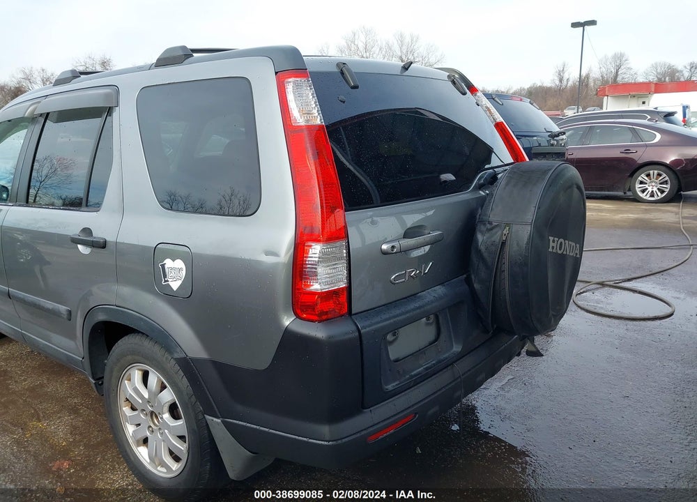 2005 HONDA CR-V EX VIN: SHSRD78805U332438