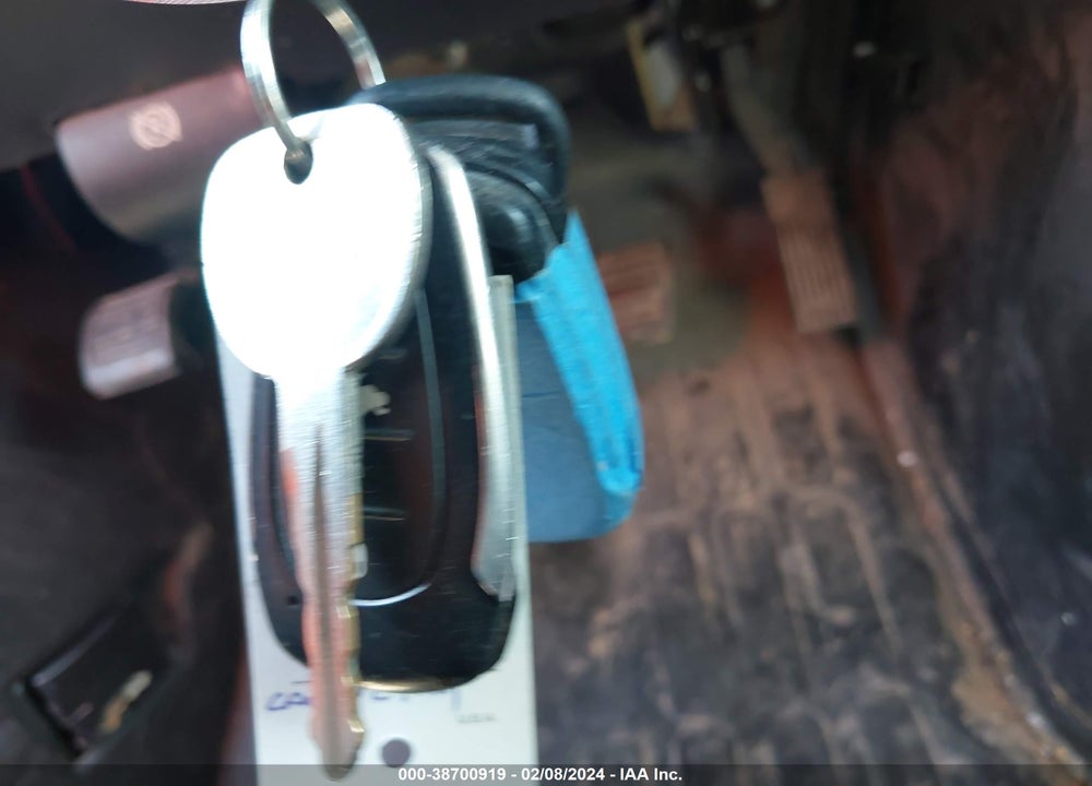 2010 CHEVROLET EXPRESS 1500 WORK VAN VIN: 1GCUGADX6A1131326