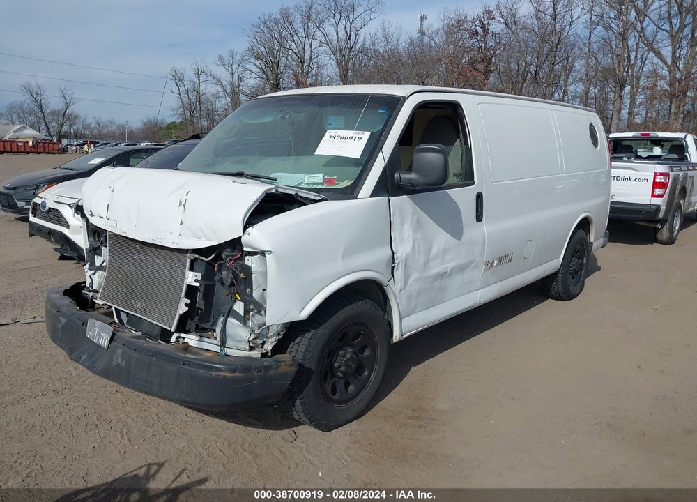 2010 CHEVROLET EXPRESS 1500 WORK VAN VIN: 1GCUGADX6A1131326