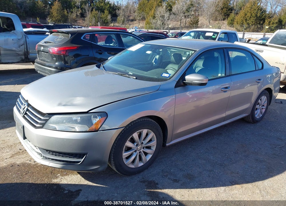 2013 VOLKSWAGEN PASSAT VIN: 1VWAH7A32DC147274