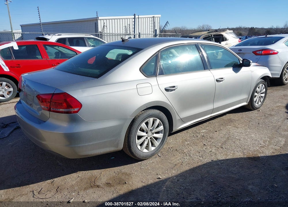 2013 VOLKSWAGEN PASSAT VIN: 1VWAH7A32DC147274