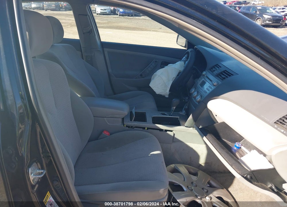 2010 TOYOTA CAMRY LE VIN: 4T1BF3EK4AU114723