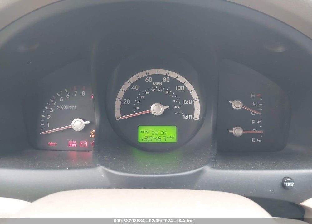 2007 KIA SPORTAGE LX VIN: KNDJE724377427043