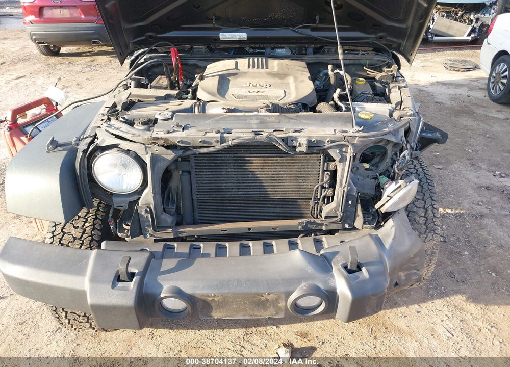 2015 JEEP WRANGLER UNLIMITED SPORT VIN: 1C4BJWDG4FL659559