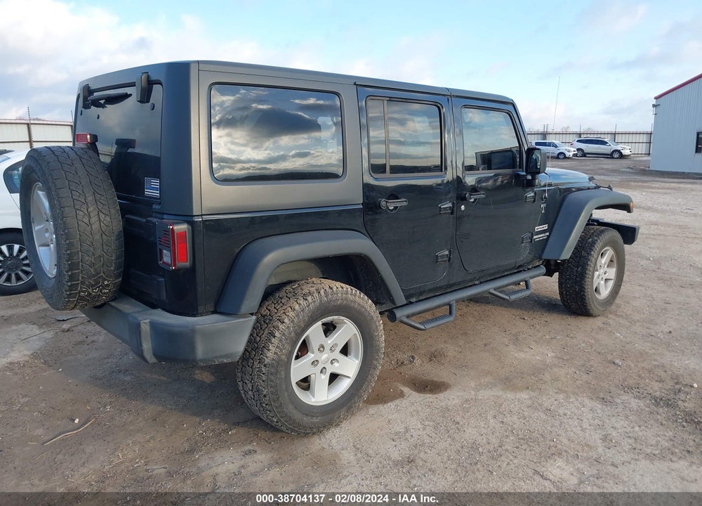 2015 JEEP WRANGLER UNLIMITED SPORT VIN: 1C4BJWDG4FL659559