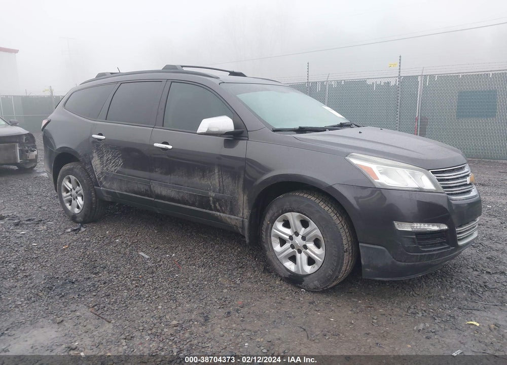 2015 CHEVROLET TRAVERSE LS VIN: 1GNKVFKD2FJ214138