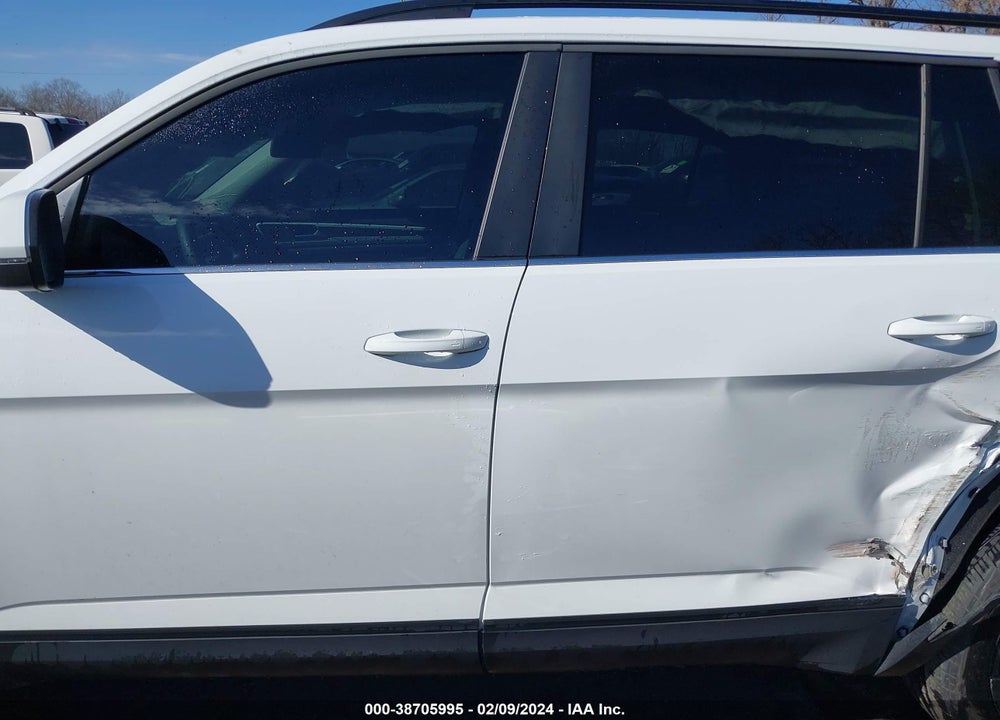 2022 VOLKSWAGEN ATLAS 3.6L V6 SE W/TECHNOLOGY VIN: 1V2HR2CA2NC511559