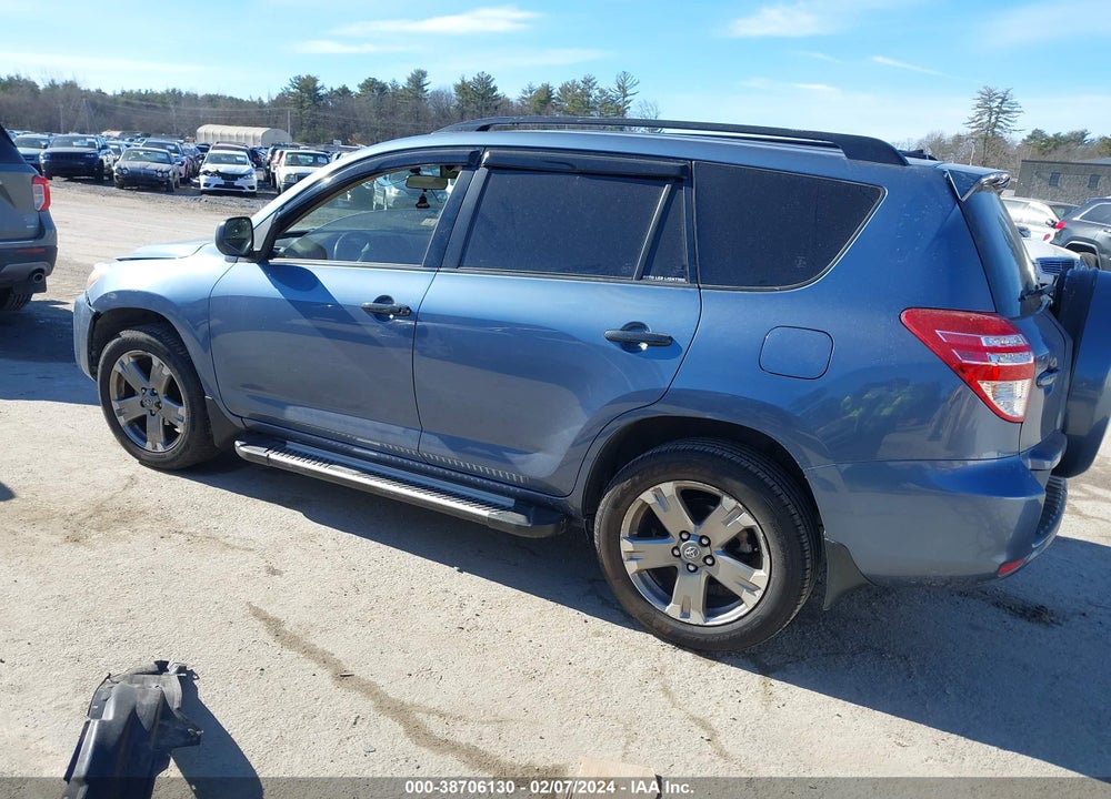 2009 TOYOTA RAV4 VIN: JTMBF33V89D015481