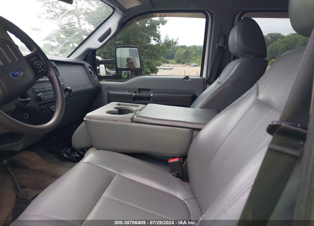 2016 FORD F-350 XL VIN: 1FT8W3DT9GEB82060