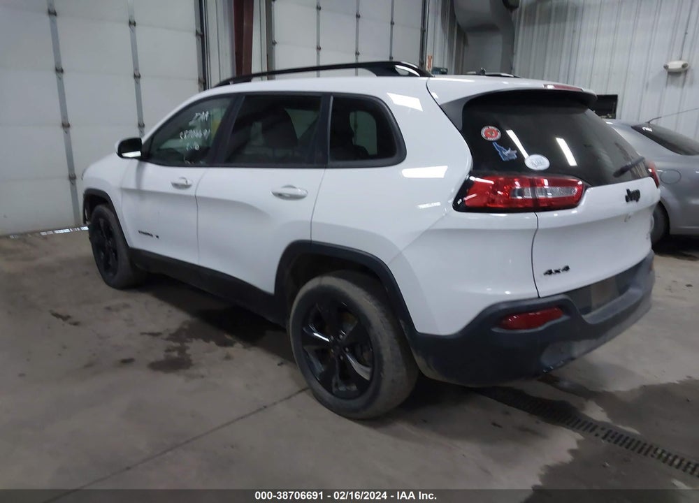 2018 JEEP CHEROKEE LATITUDE 4X4 VIN: 1C4PJMCB8JD509411