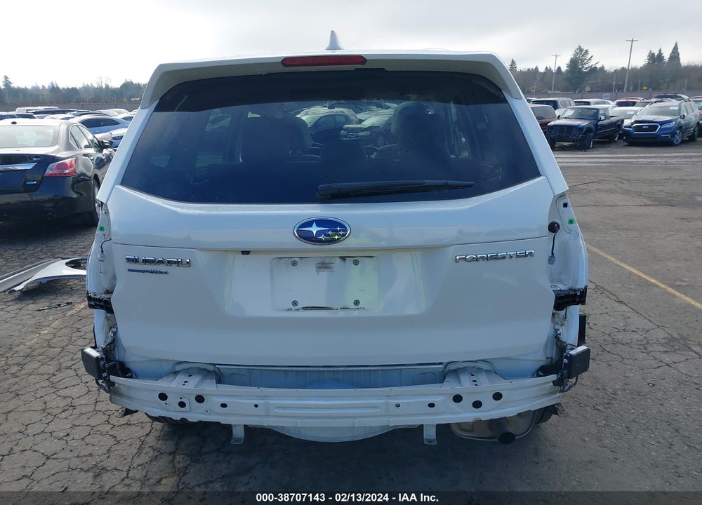 2018 SUBARU FORESTER 2.5I PREMIUM VIN: JF2SJAGC7JH463205