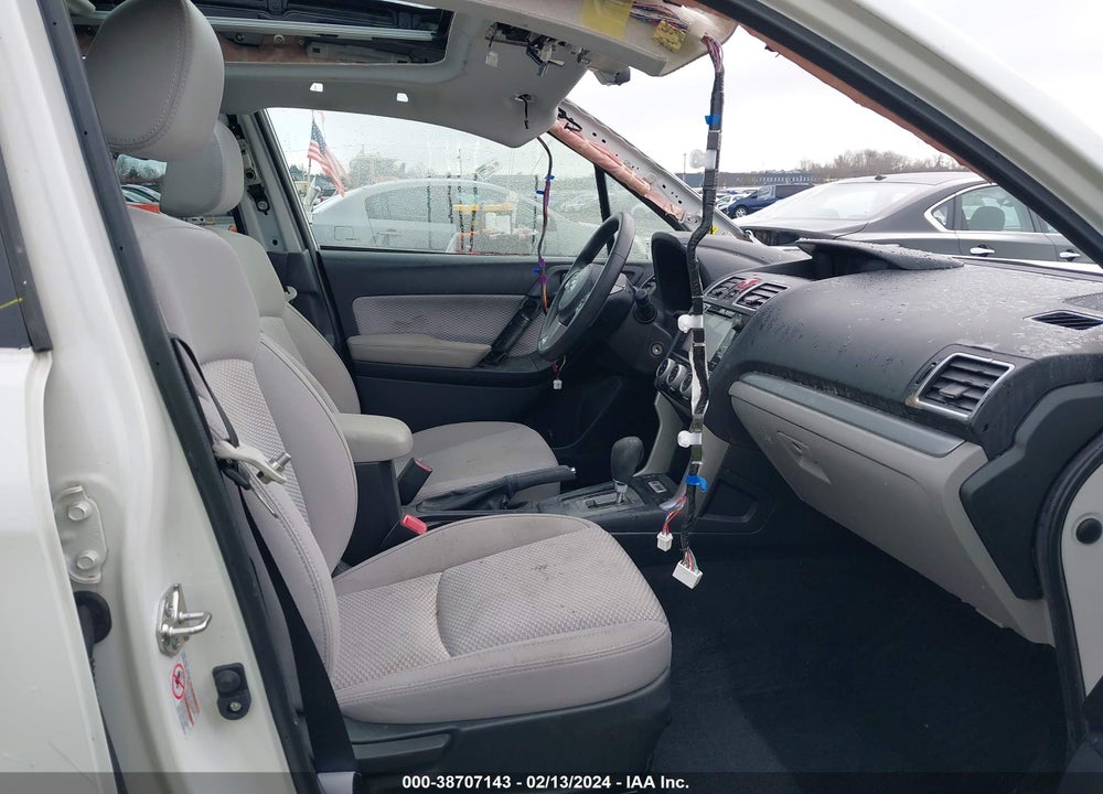 2018 SUBARU FORESTER 2.5I PREMIUM VIN: JF2SJAGC7JH463205