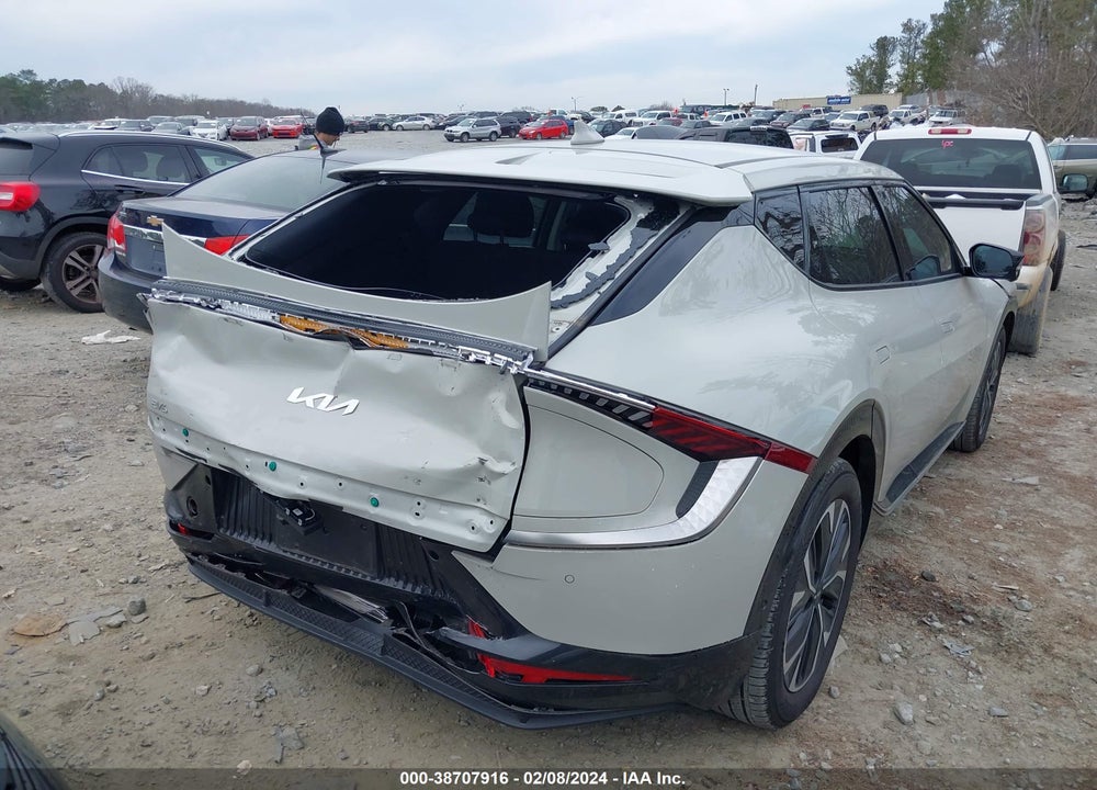2023 KIA EV6 WIND VIN: KNDC34LA7P5098957
