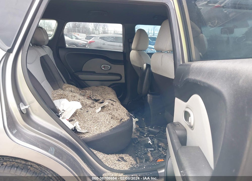 2016 KIA SOUL VIN: KNDJN2A26G7308664