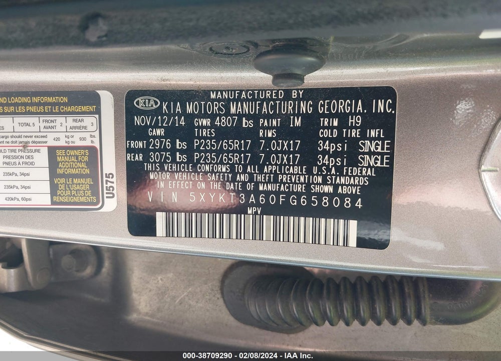 2015 KIA SORENTO LX VIN: 5XYKT3A60FG658084