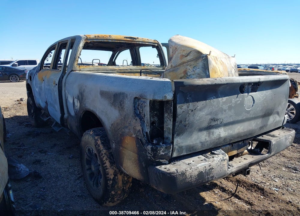 2017 NISSAN TITAN XD S DIESEL VIN: 1N6BA1F32HN552429