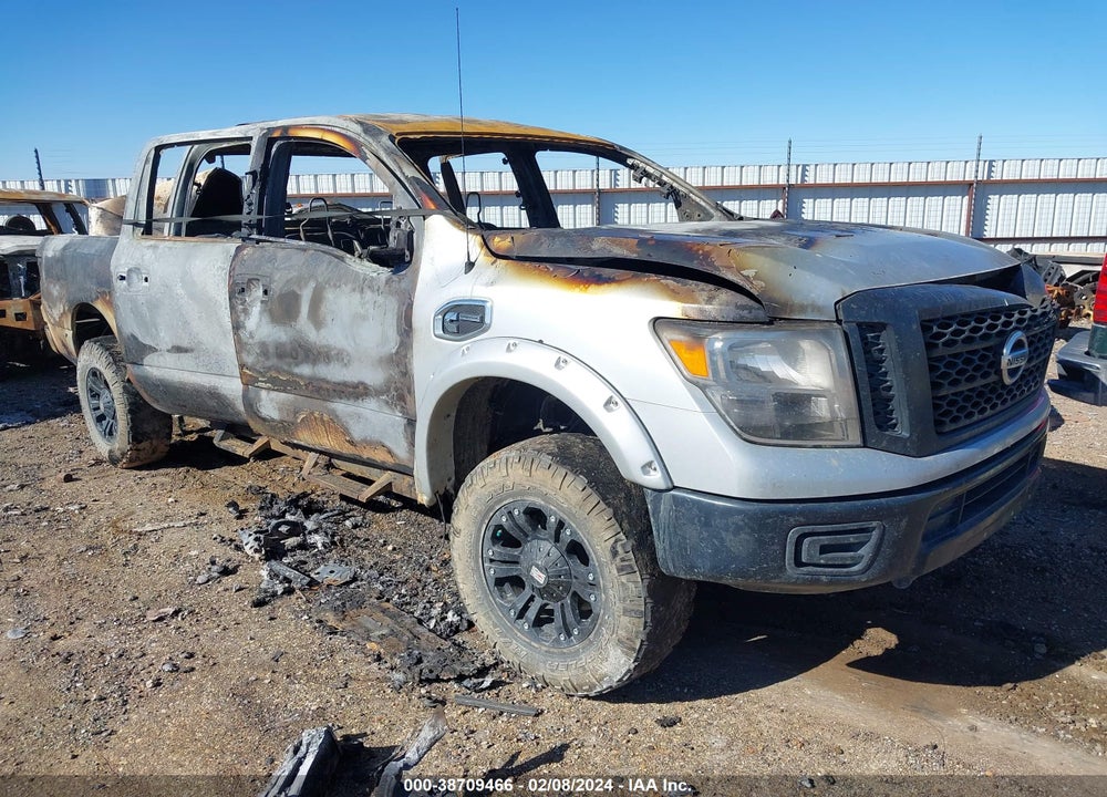 2017 NISSAN TITAN XD S DIESEL VIN: 1N6BA1F32HN552429