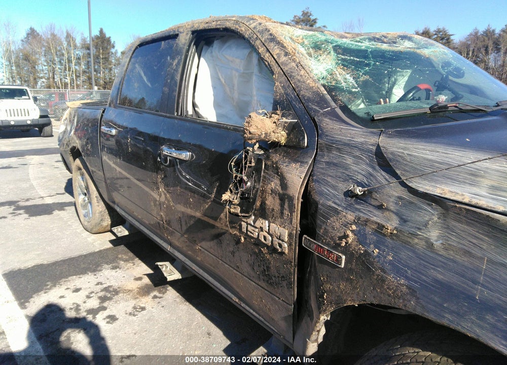 2016 RAM 1500 BIG HORN VIN: 1C6RR7LM9GS337650