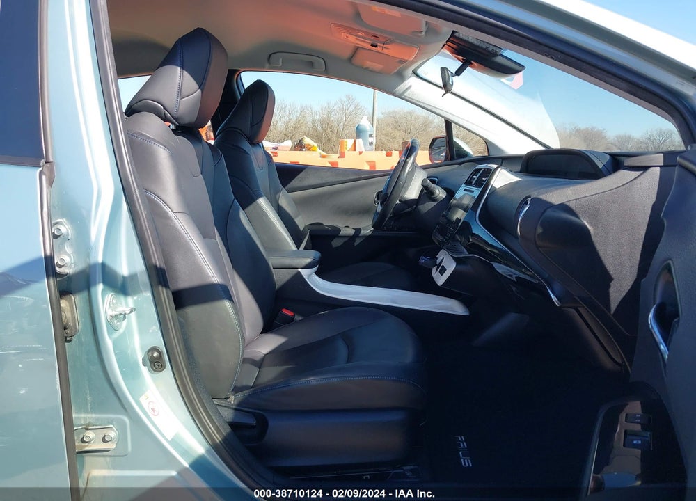 2016 TOYOTA PRIUS THREE TOURING VIN: JTDKARFU0G3510037